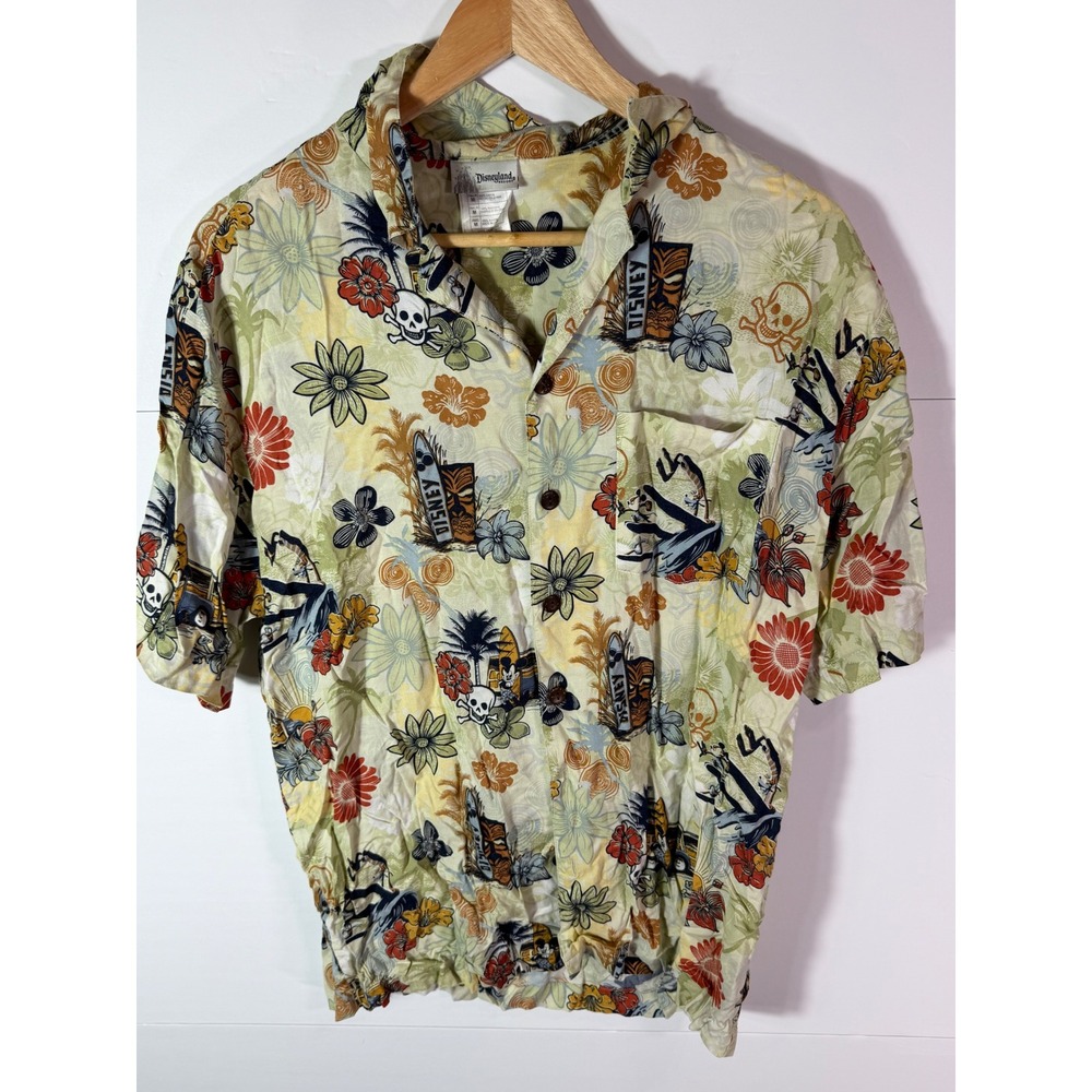 Disneyland Resort Mens Medium Rayon Aloha Shirt Tiki Surf Skulls Floral Green